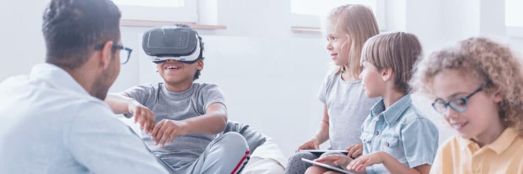 kids playing with an oculus headset